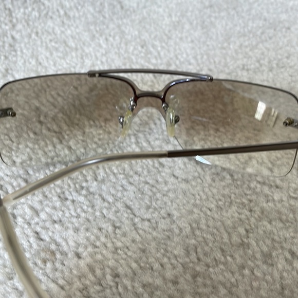 Clear/silver sunglasses, 2000s style - Picture 5 of 5